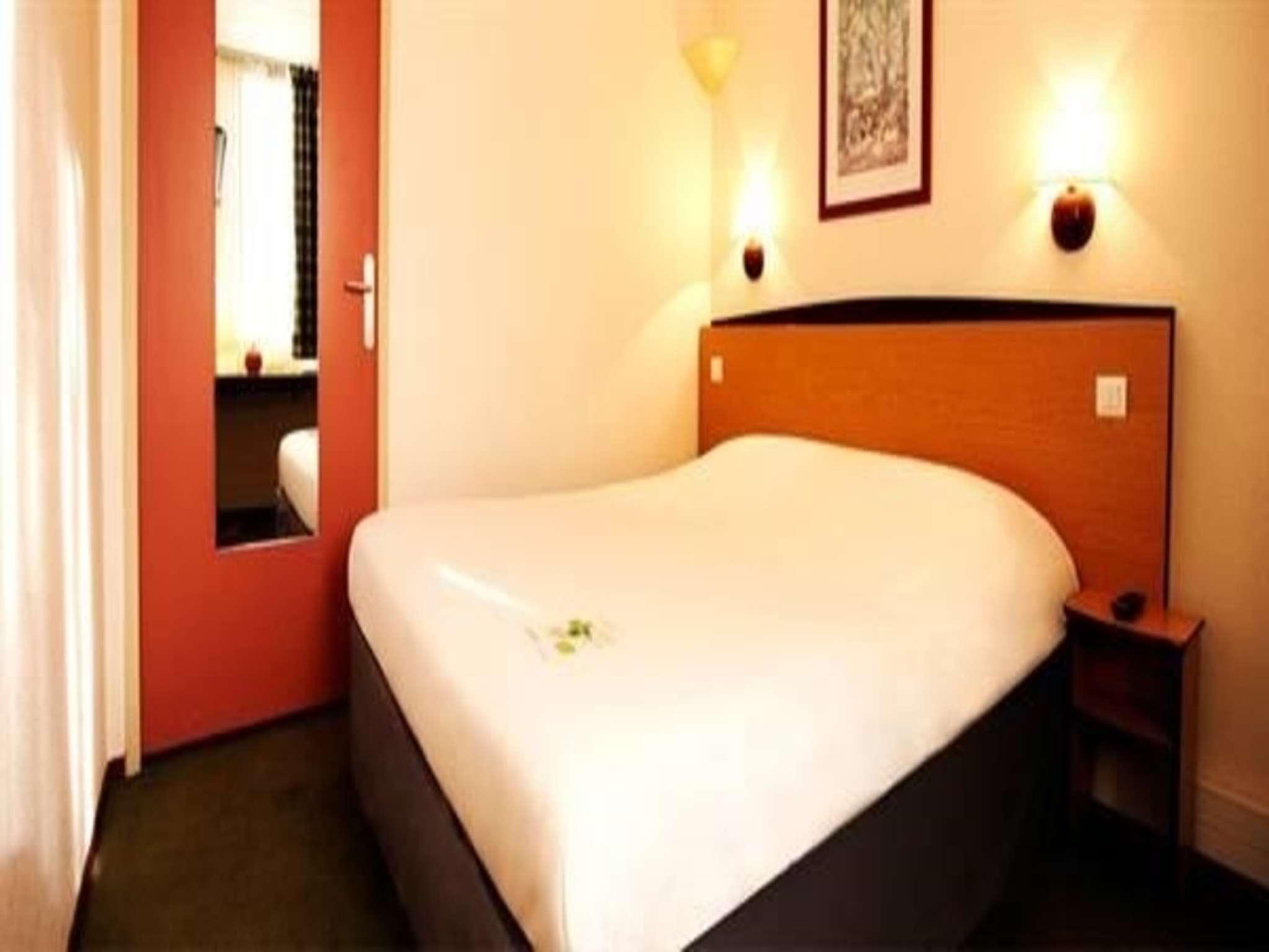 Kyriad Direct Lyon Sud - Chasse-sur-Rhône Exterior foto